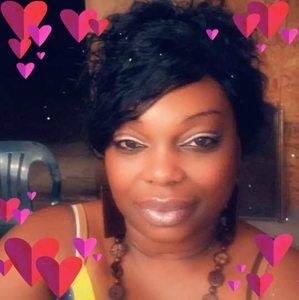 Meet your Posher, Latoya